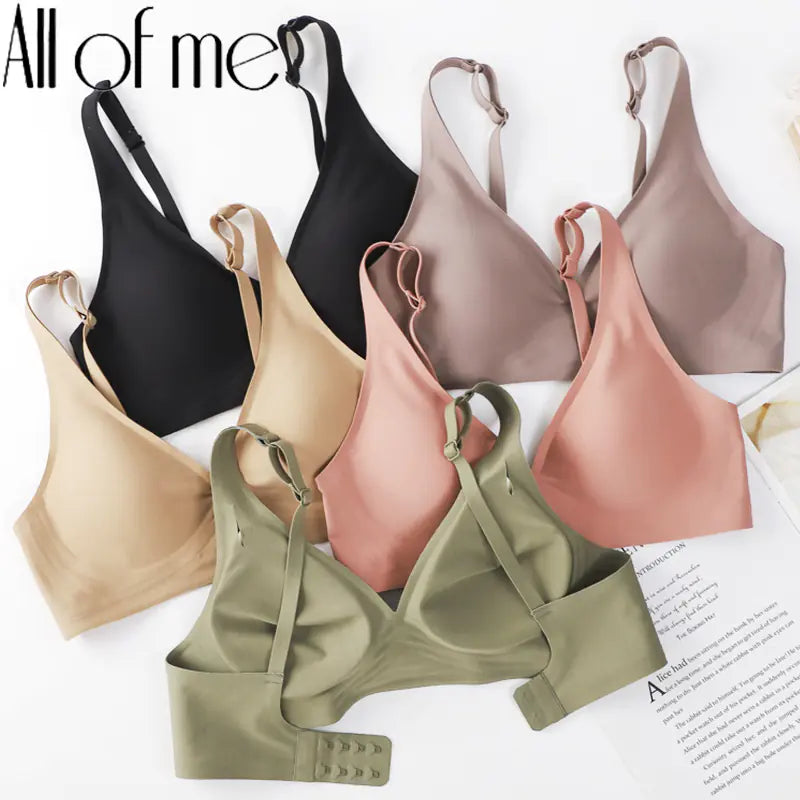 Seamless Women's Soft Fit Wireless Bra and Underwear