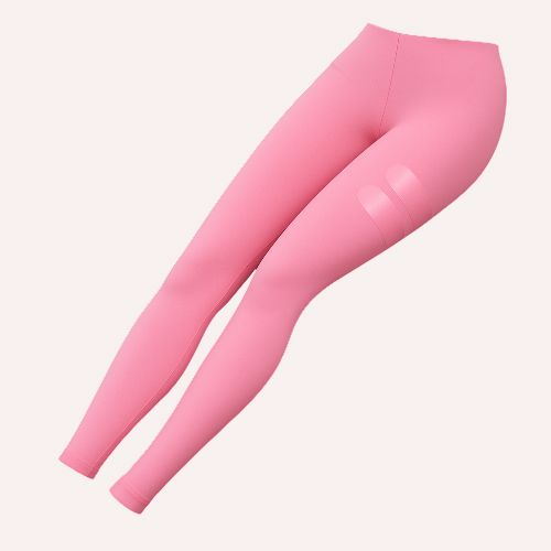 Leggings FitCurve Senselle en color rosa dobladas